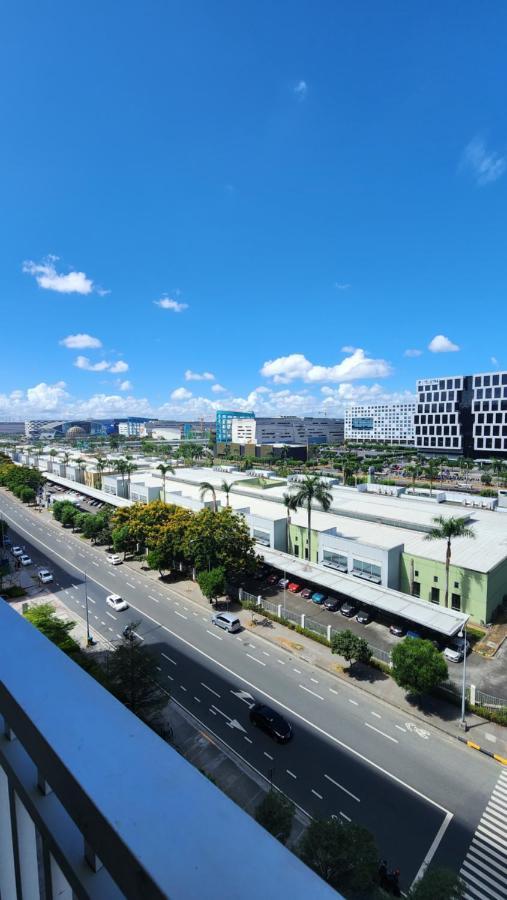 Ezbeds Near Mall Of Asia マニラ市 エクステリア 写真